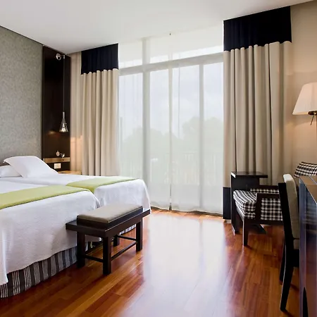 Nh Avenida Jerez Hotell 4*