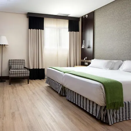 Ξενοδοχείο Nh Avenida Jerez 4*