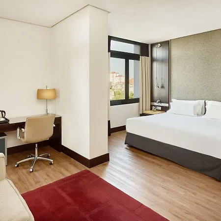 Nh Avenida Jerez Otel