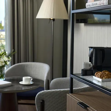 Nh Avenida Jerez Hotel 4*