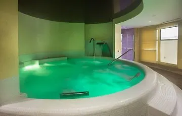 Nh阿维尼达赫雷斯酒店 赫雷斯
