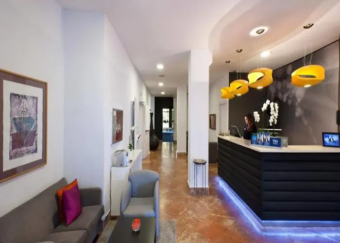 Hotel Nh Avenida Jerez 4*