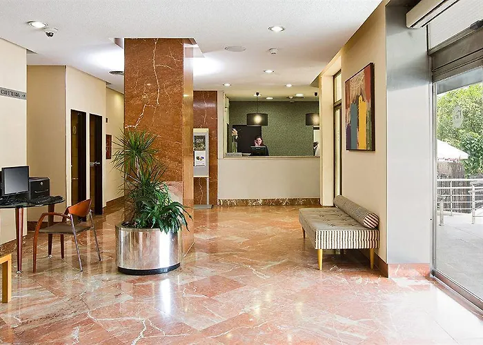 Nh Avenida Jerez Hotel 4*