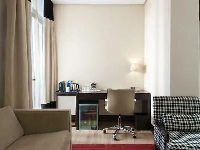 Отель Nh Avenida Jerez Херес-де-ла-Фронтера